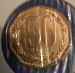 Image #1 of 50 Pesos 2015