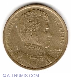 Image #1 of 10 Pesos 2005
