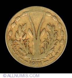 Image #1 of 10 Franci 1971