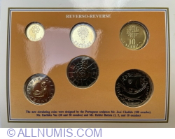 Image #1 of Mint Sets 1990