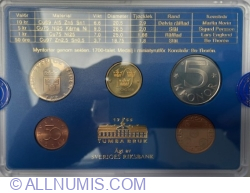 Image #2 of Mint Set 1999