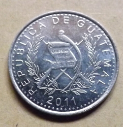 Image #1 of 5 Centavos 2011 ( magnetic)