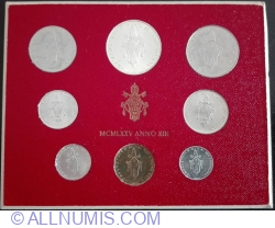 Image #1 of Mint Set 1975 (XIII)