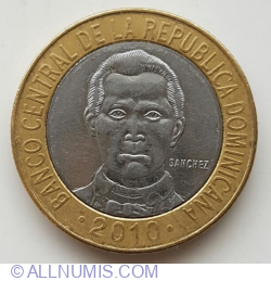 5 Pesos 2010 (Magnetic)