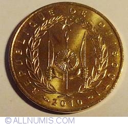 Image #2 of 10 Francs 2010
