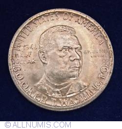 Image #1 of Half Dollar 1946 - Booker T. Washington - Dintr-o Coliba De Sclavi In Hall Of Fame