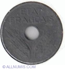 Image #2 of 20 Centimes 1942