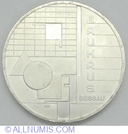 10 Euro 2004 A - Bauhaus Dessu