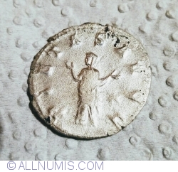 Image #2 of Antoninianus 251-253
