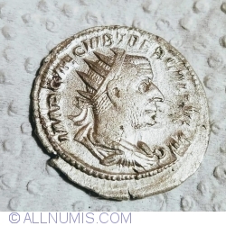 Antoninianus 251-253