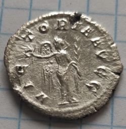 Antoninian 238