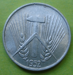 Image #2 of 1 Pfennig 1952A - Small A