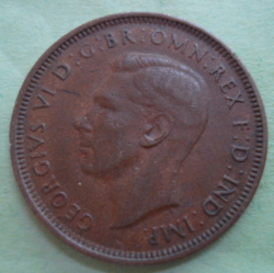 Image #2 of 1/2 penny 1942 (p) - dot after "penny"