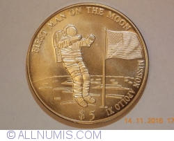 Image #2 of 5 Dollars 2000 - First Man on the Moon