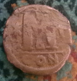 40 Nummi  ND (527-538) CON Δ - Justinian I Constantinopolis; Type ✶M♰