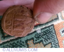 40 Nummi  ND (527-538) CON Δ - Justinian I Constantinopolis; Type ✶M♰