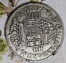 8 Reales 1590 - REPLICA