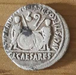 Image #2 of Denarius Augustus