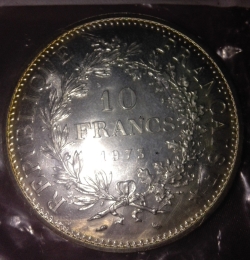 Image #2 of 10 Francs 1973