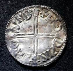 Image #2 of 1 Penny - long cross