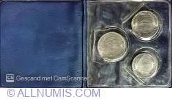 Image #1 of Mint Set 1975 - 25th Anniversary of the Central Bank