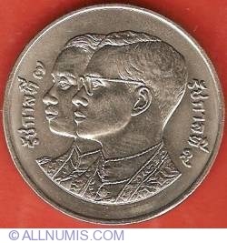 Image #1 of 10 Baht 1992 (BE2535) - National Assembly