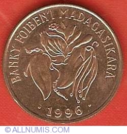Image #2 of 10 Francs (2 Ariary) 1996