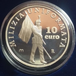 Image #1 of 10 Euro 2005