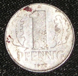 Image #1 of 1 Pfennig 1975 A