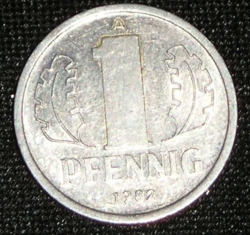 Image #1 of 1 Pfennig 1982 A