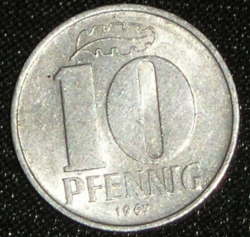 Image #1 of 10 Pfennig 1967 A