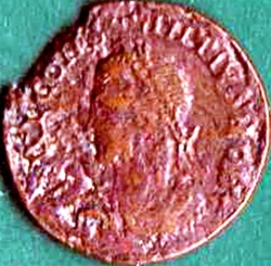 Image #1 of AE3 N.D. (324-37) - Londinium Mint.