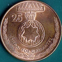 Image #2 of 25 Cents 2017 - Medal for Gallantry.